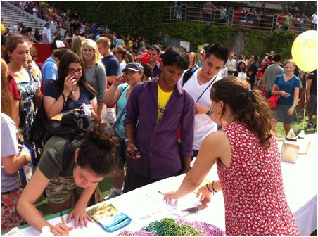 Students Signing Petitions For Cage-Free Eggs